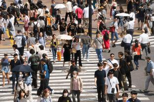 复出还在找手感！唐斯半场7投3中拿8分5板3助1帽